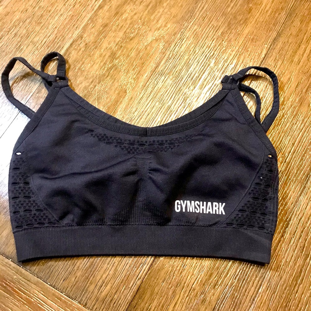 GYMSHARK SPORTS BRA SIZE SMALL